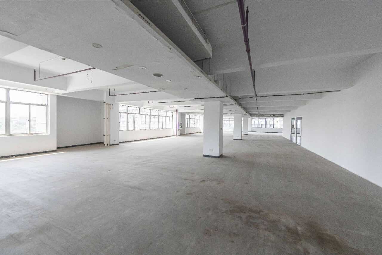 徐汇 皓顺大厦 187平米 简装修