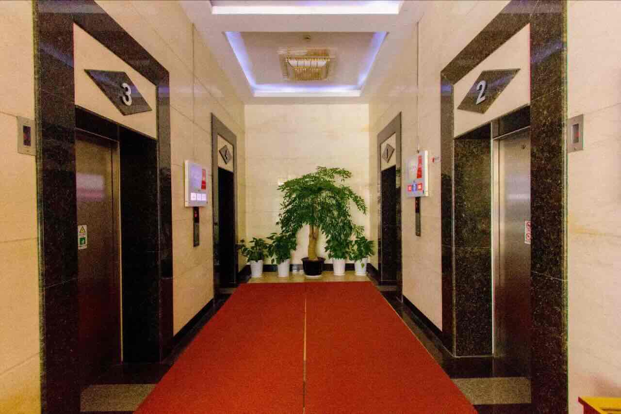徐汇商务大厦