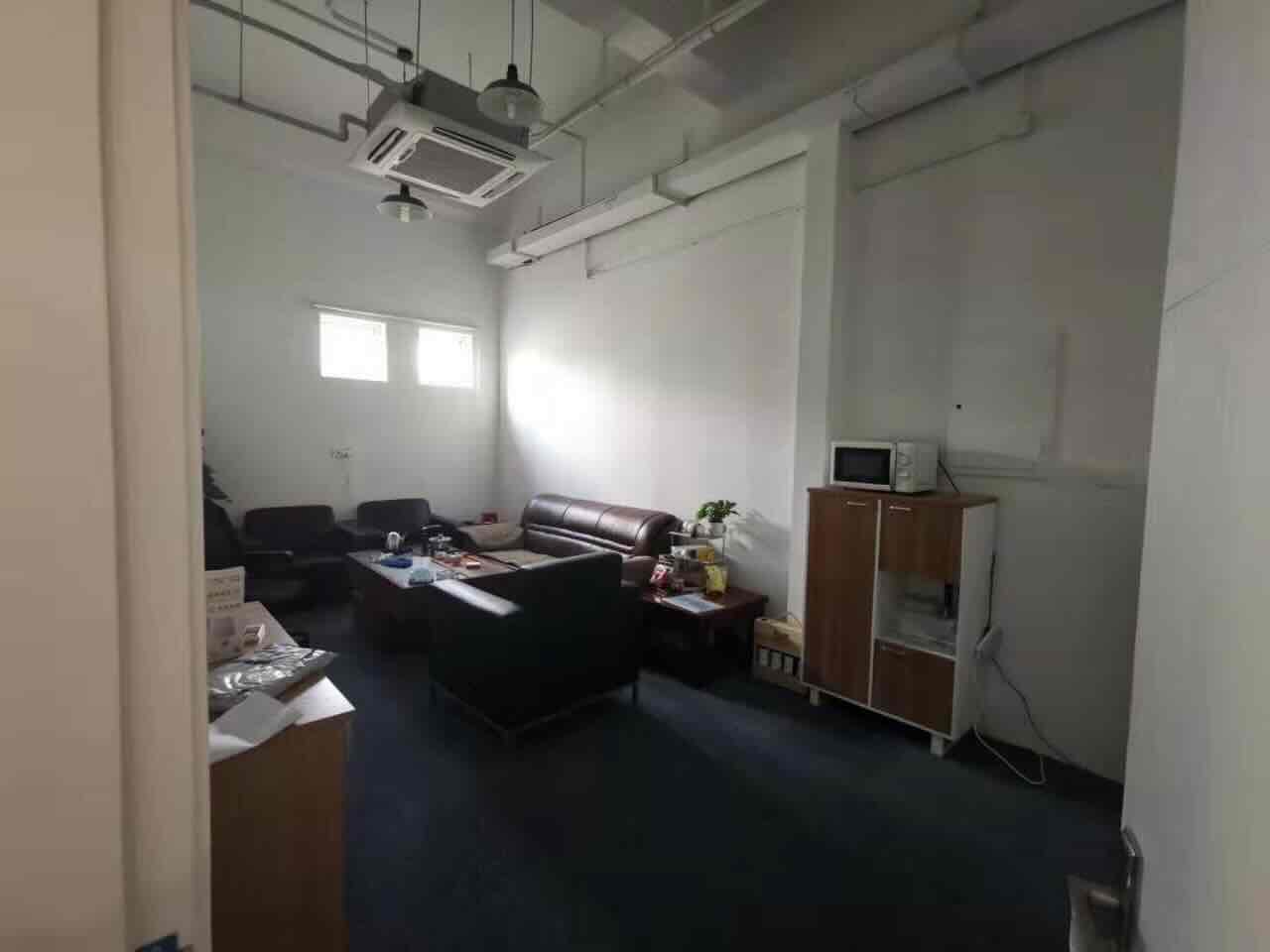 徐汇 徐汇乐业天地 230平米 精装修