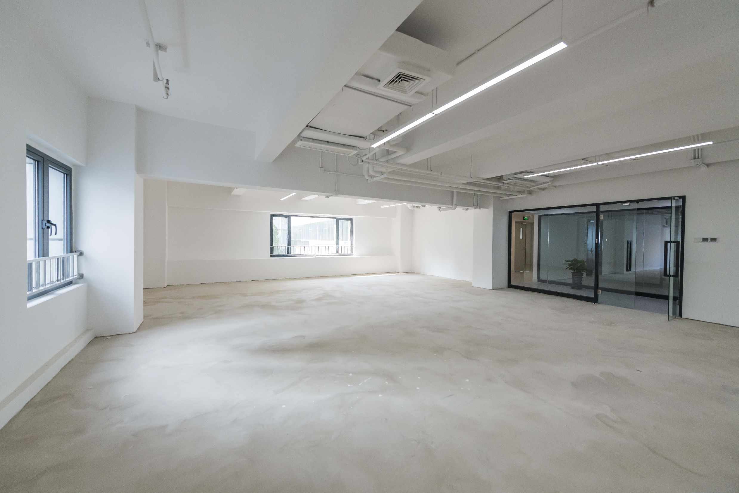 万众大厦120平米办公室出租_4.27元/m²/天