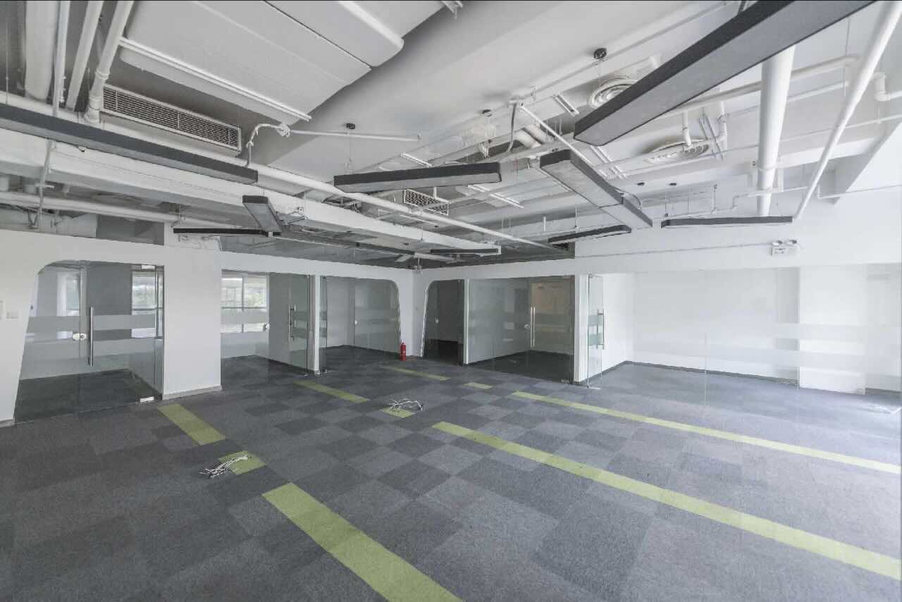 天会商务广场(凌空SOHO)260平米办公室出租_4.58元/m²/天
