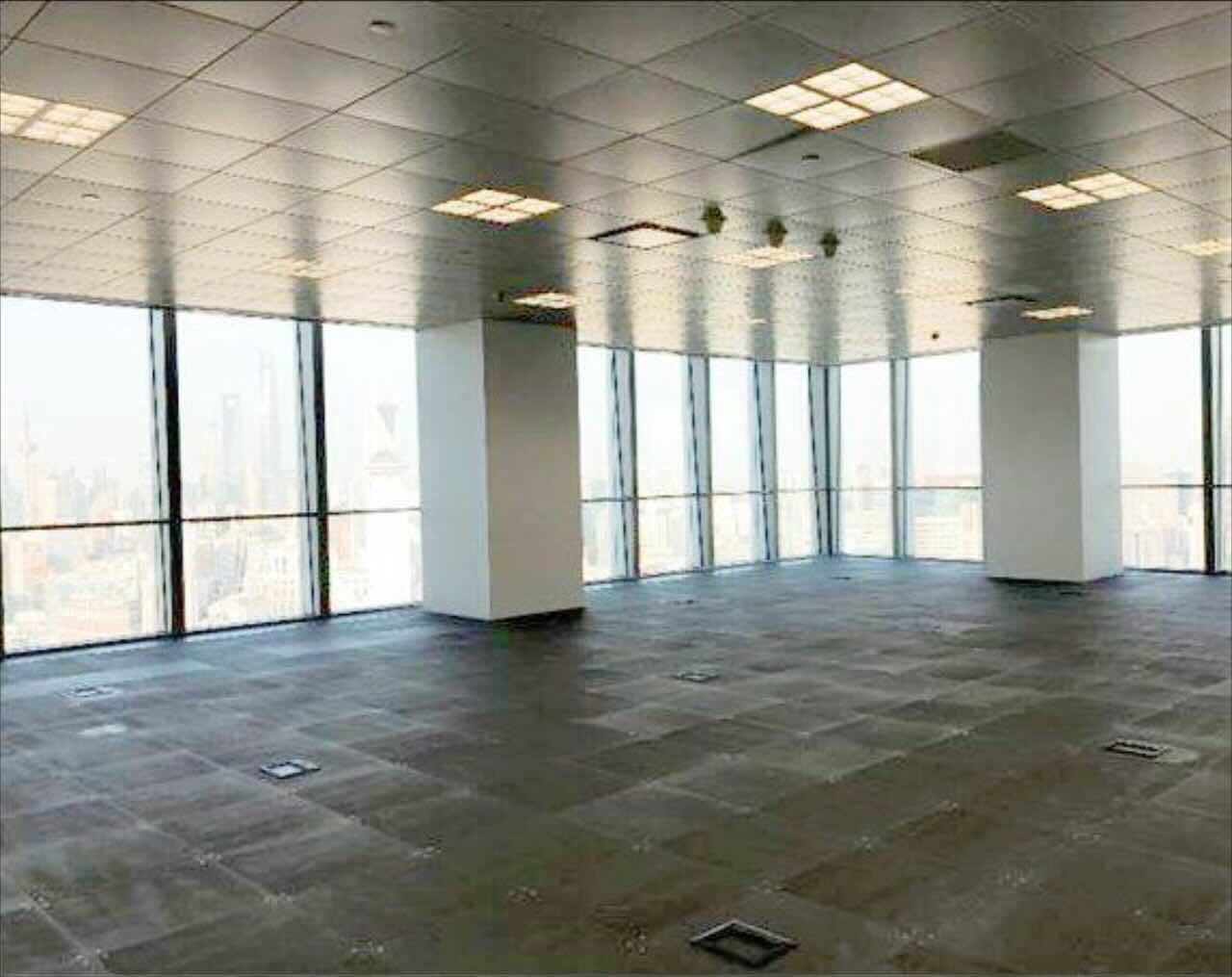博华广场静安 博华广场 426平米 简装修