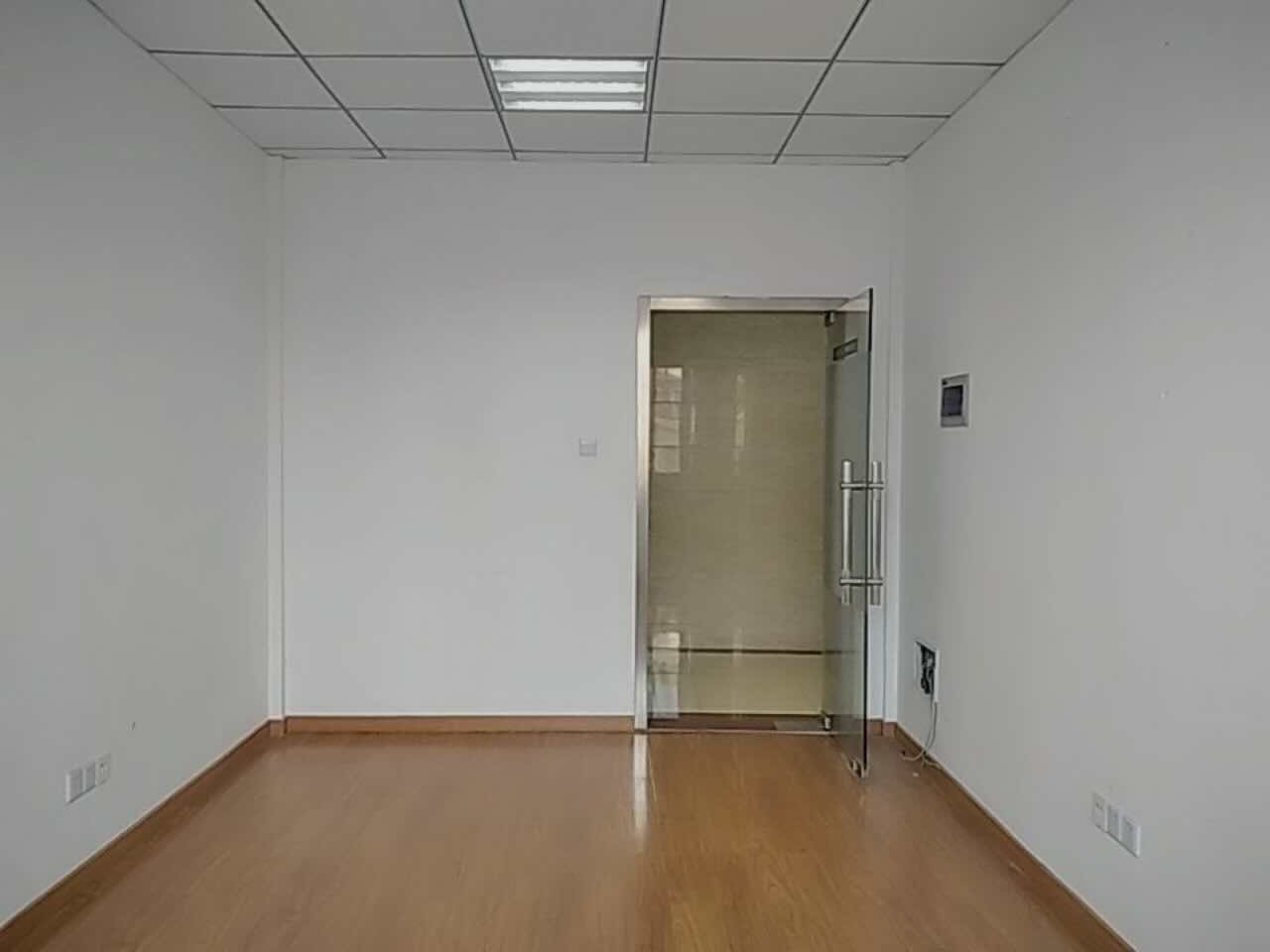 华庆商务楼静安 华庆商务楼 135平米 精装修