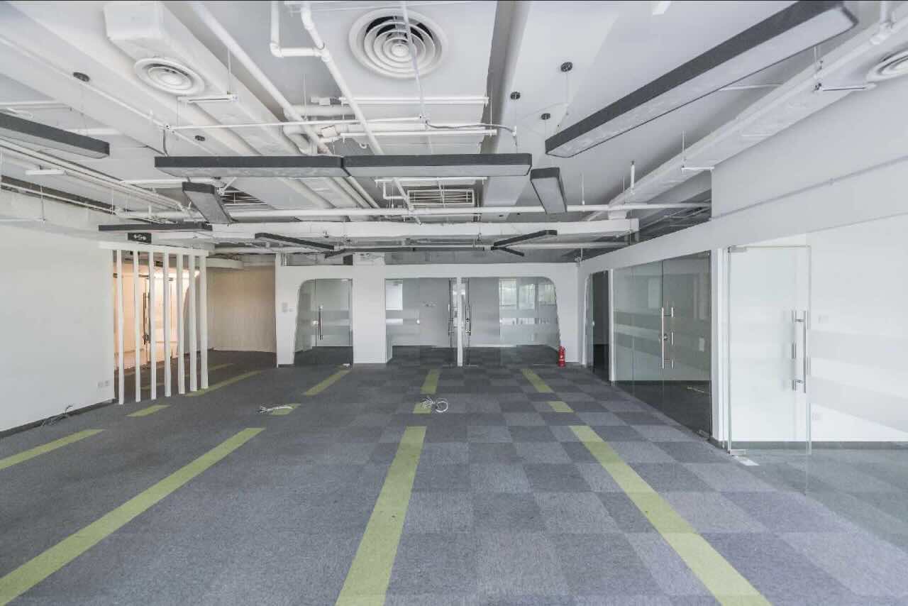天会商务广场(凌空SOHO)长宁 天会商务广场(凌空SOHO) 260平米 精装修