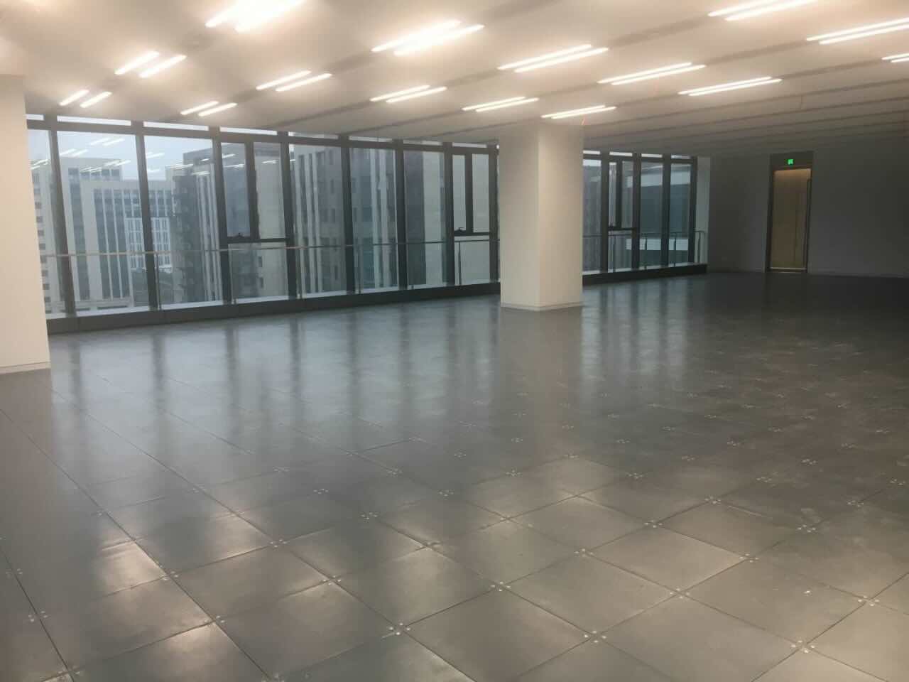 虹桥嘉汇虹桥火车站办公楼虹桥嘉汇190平办公室出租　