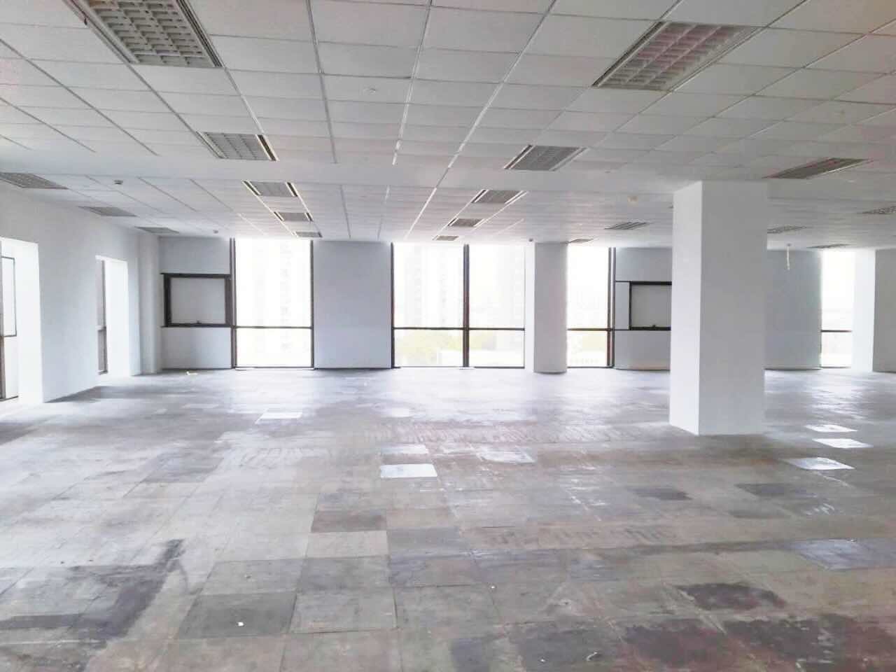 明基广场临空经济园区，明基广场361平，2号线淞虹路地铁口，近机场高铁