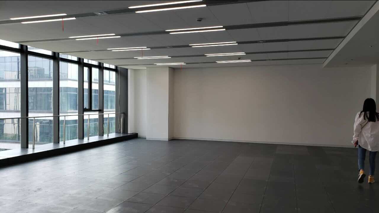 虹桥嘉汇266平米办公室出租_4.87元/m²/天