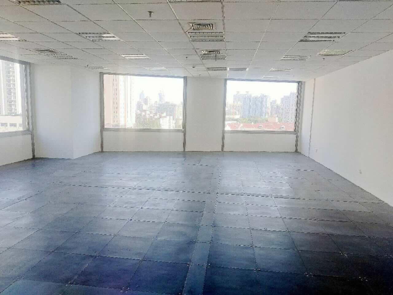房型方正，2面采光，地铁234号线中山公园