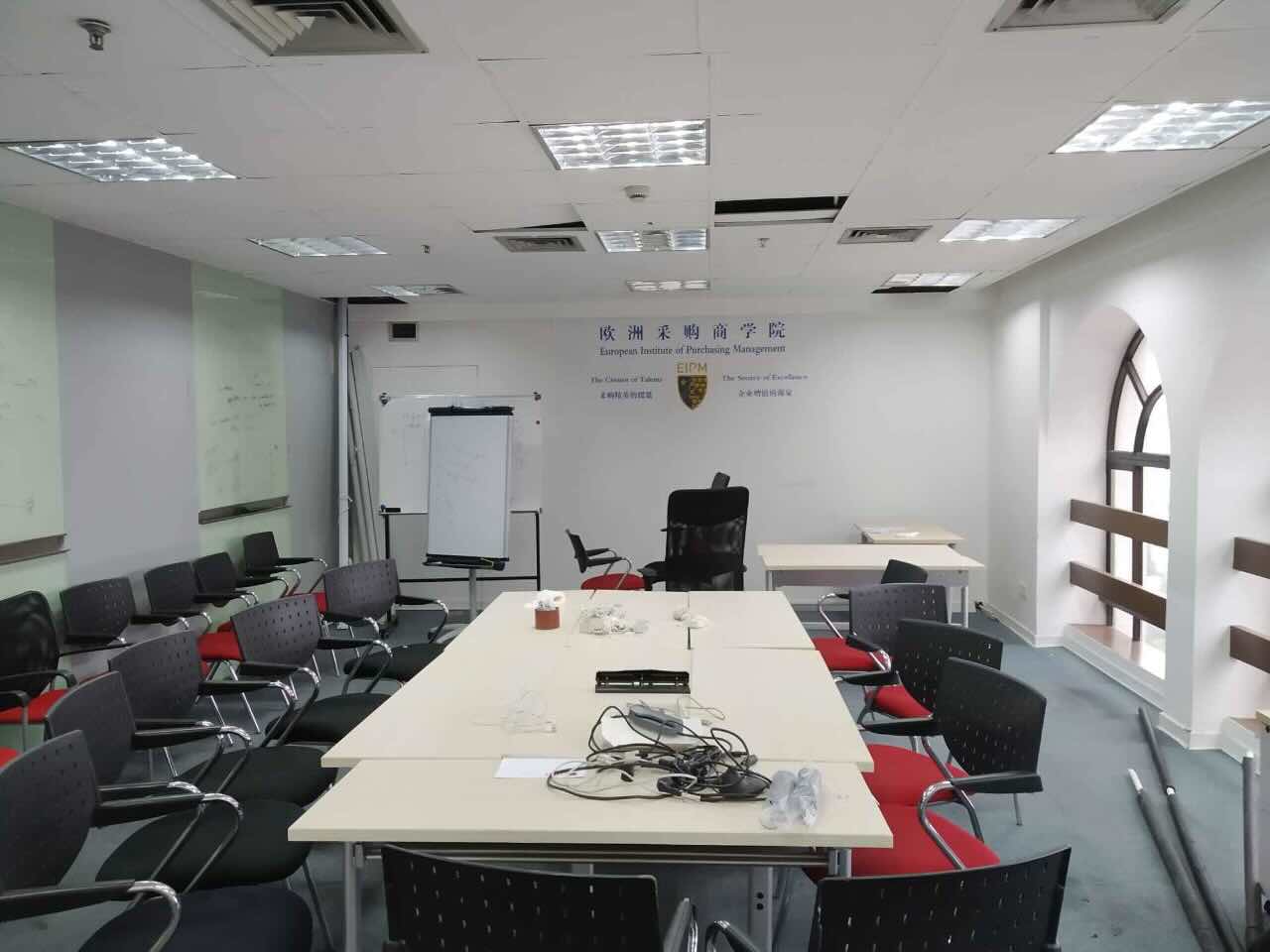 申亚金融广场2号11号线江苏路地铁站申亚金融广场精装修