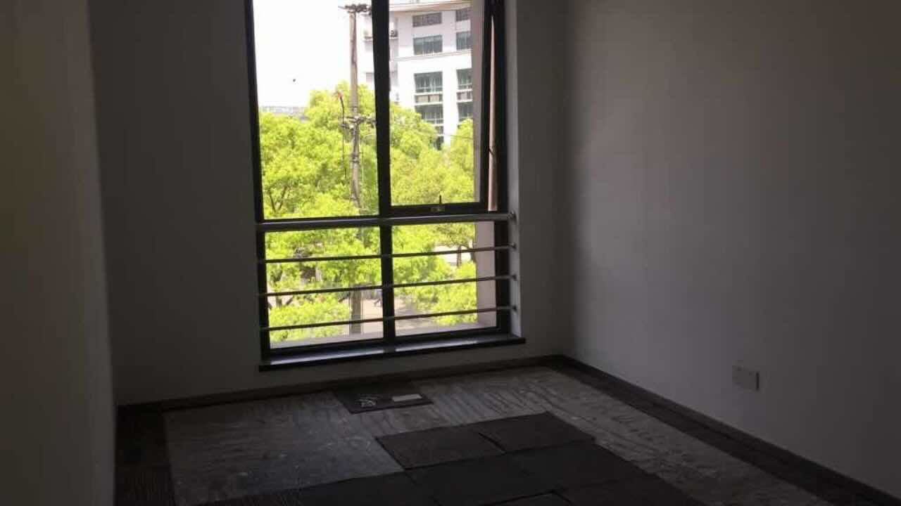 晨讯科技大楼北新泾 晨讯科技大楼 459平米 精装修出租