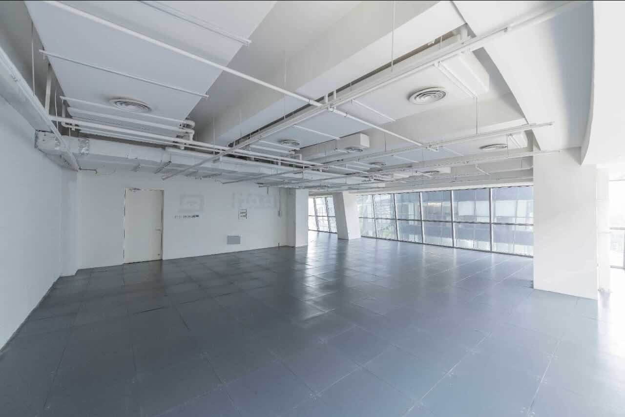天会商务广场(凌空SOHO)长宁 天会商务广场(凌空SOHO) 213平米 简装修