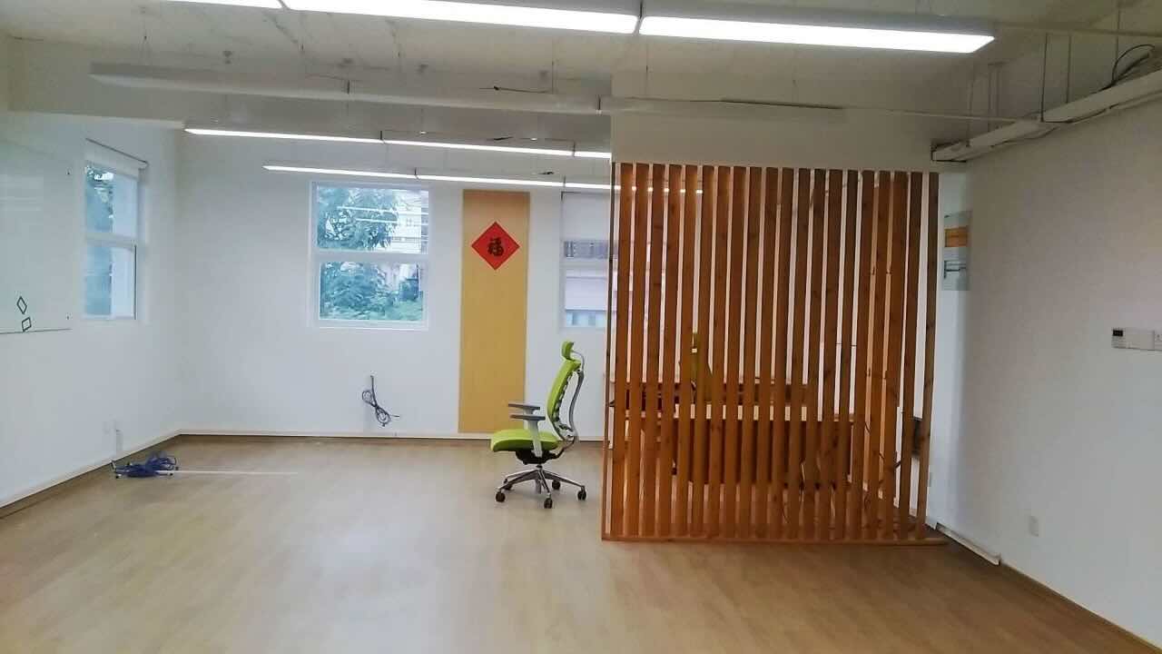 印研工坊静安 印研工坊 106平米 中等装修