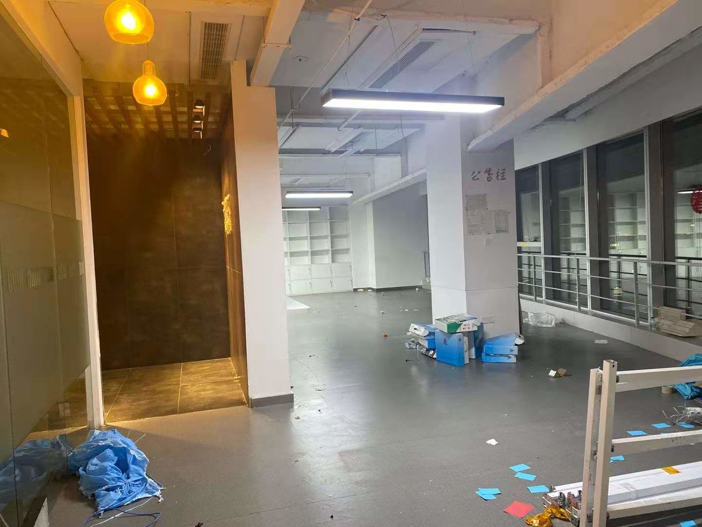 SOHO东海广场静安 SOHO东海广场 262平米 精装修