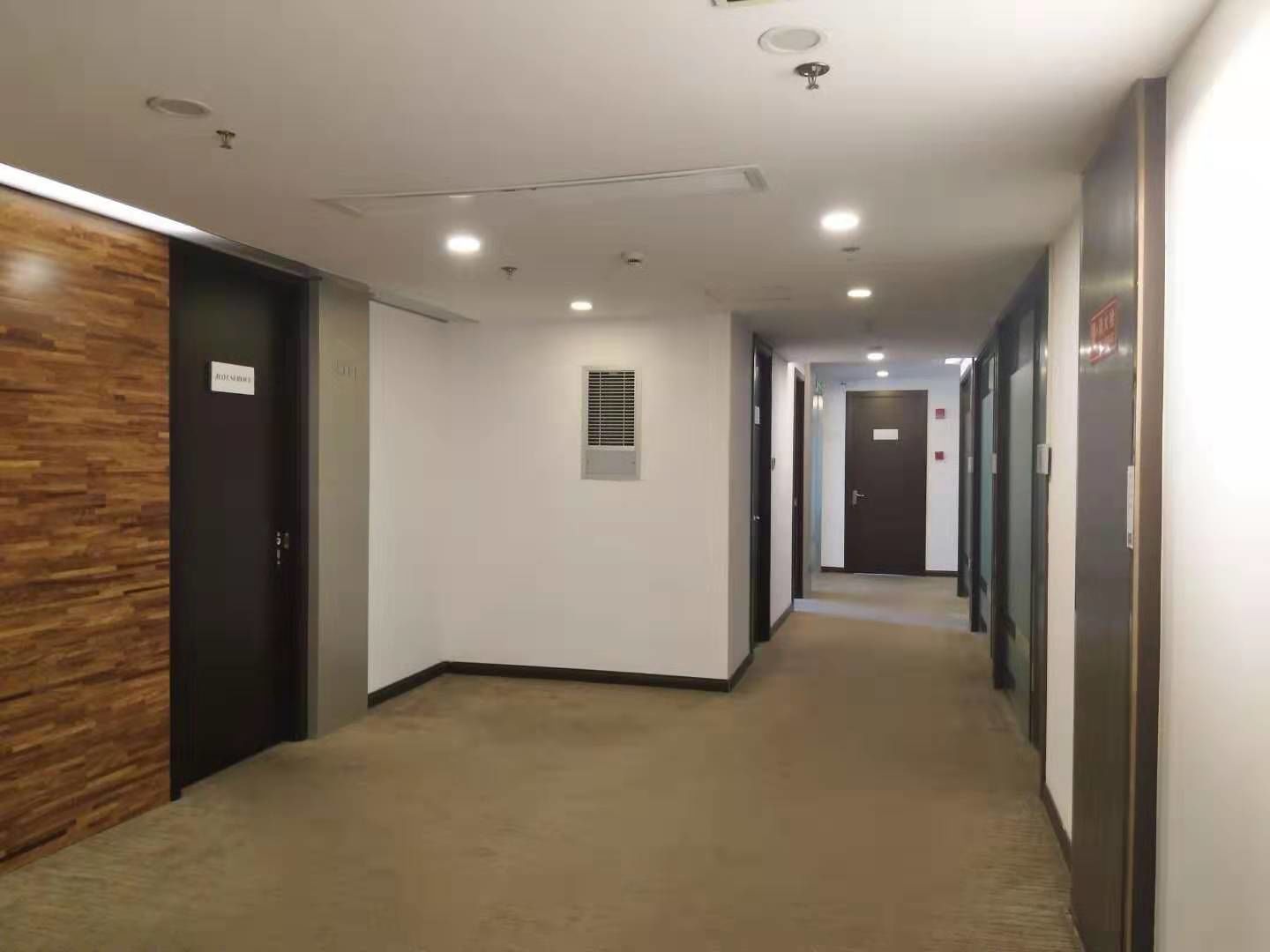 汇银大厦160平米办公室出租_6.50元/m²/天