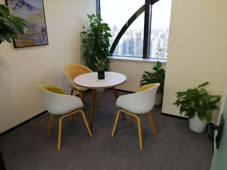 梅龙镇广场静安 梅龙镇广场 348平米 简装修