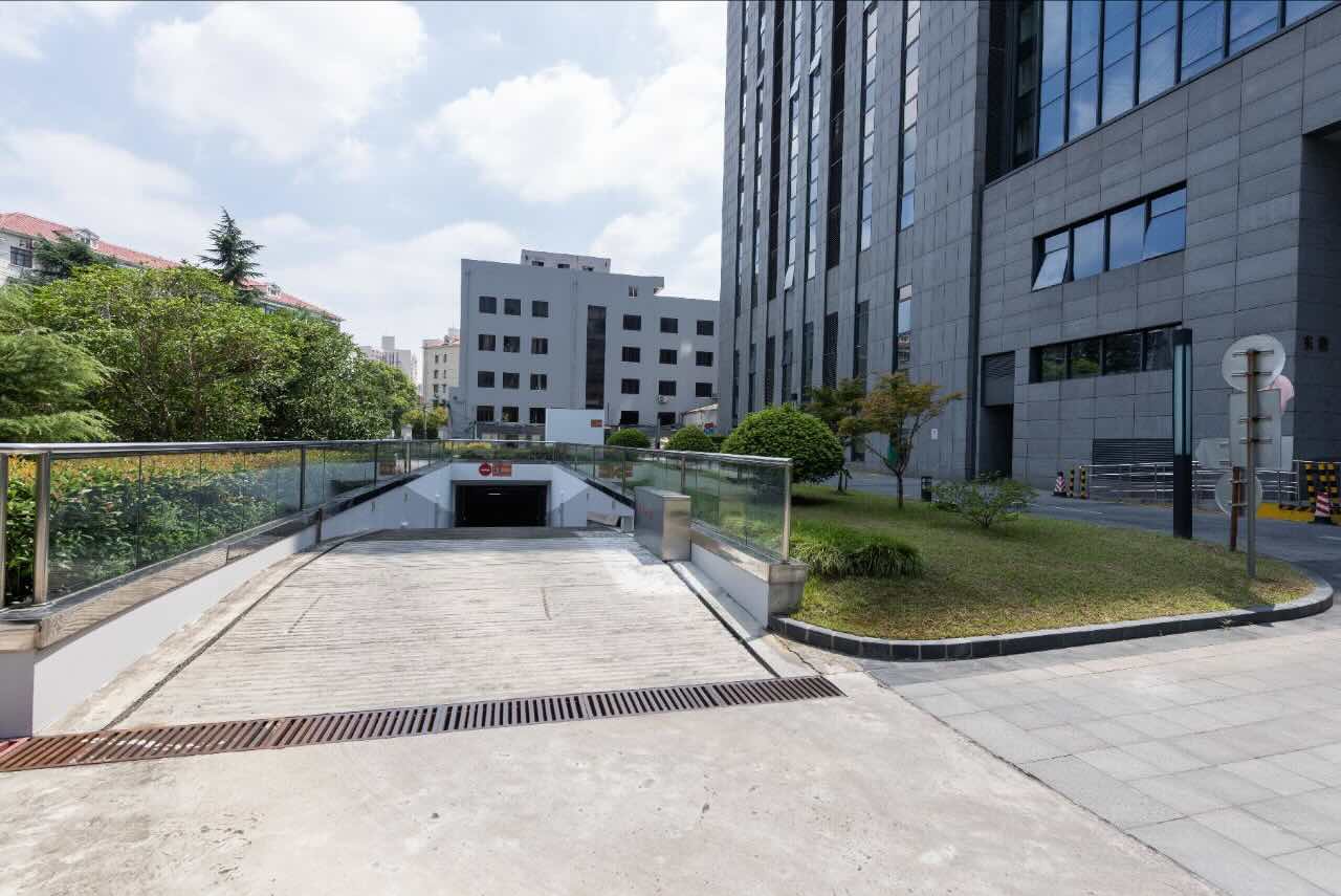 海鸥商务大厦