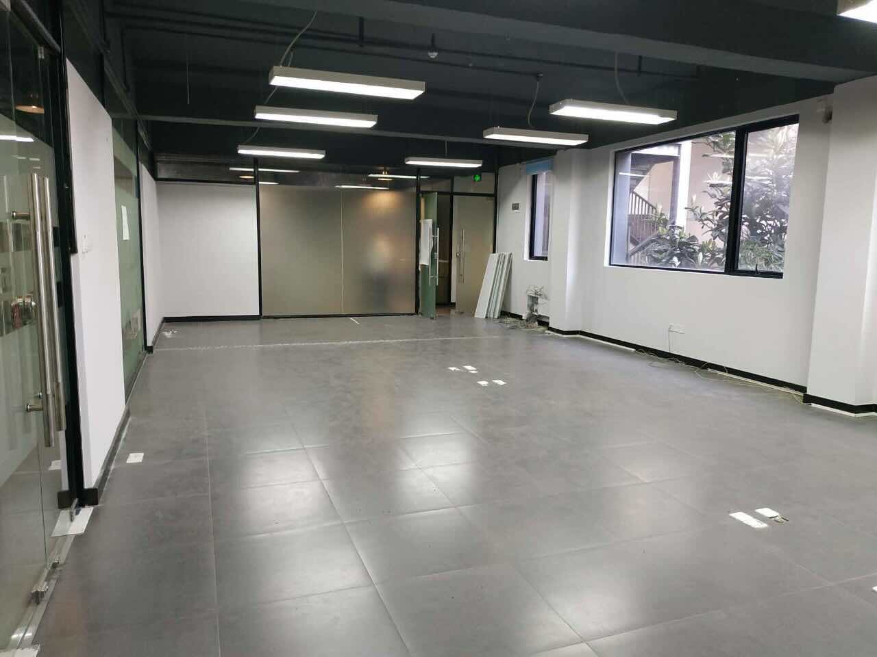 德必同心运动LOFT虹口 德必同心运动LOFT 129平米 精装修