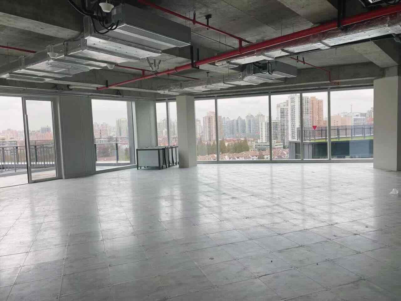 虹口宝华商业广场凉城路/虹口足球场 虹口宝华商业广场 433.62平米 中等装修