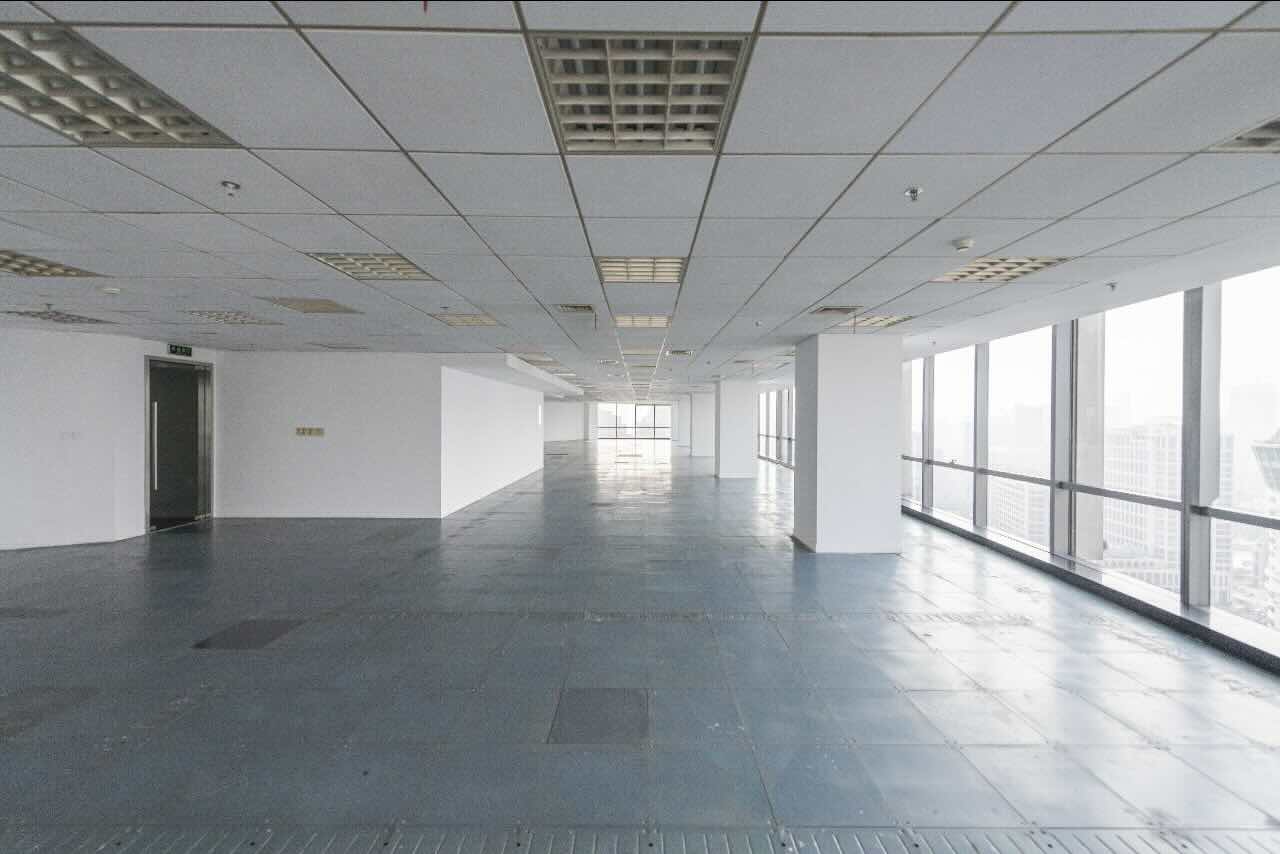 宝矿国际大厦虹口区，北外滩商圈，一线江景房，精装修，随时看房