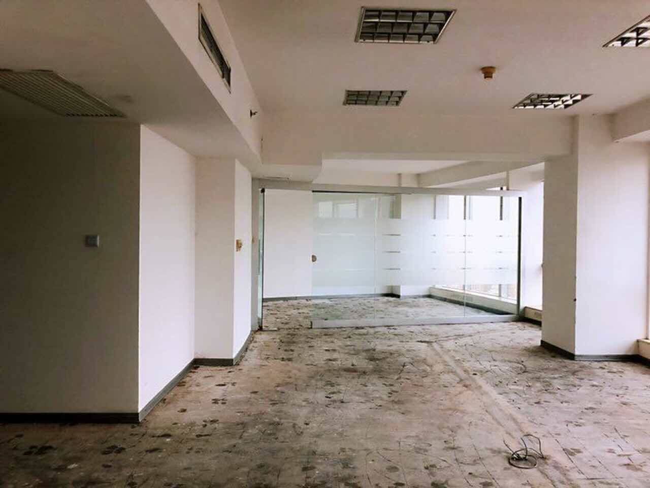 福德商务中心130平米办公室出租_3.50元/m²/天
