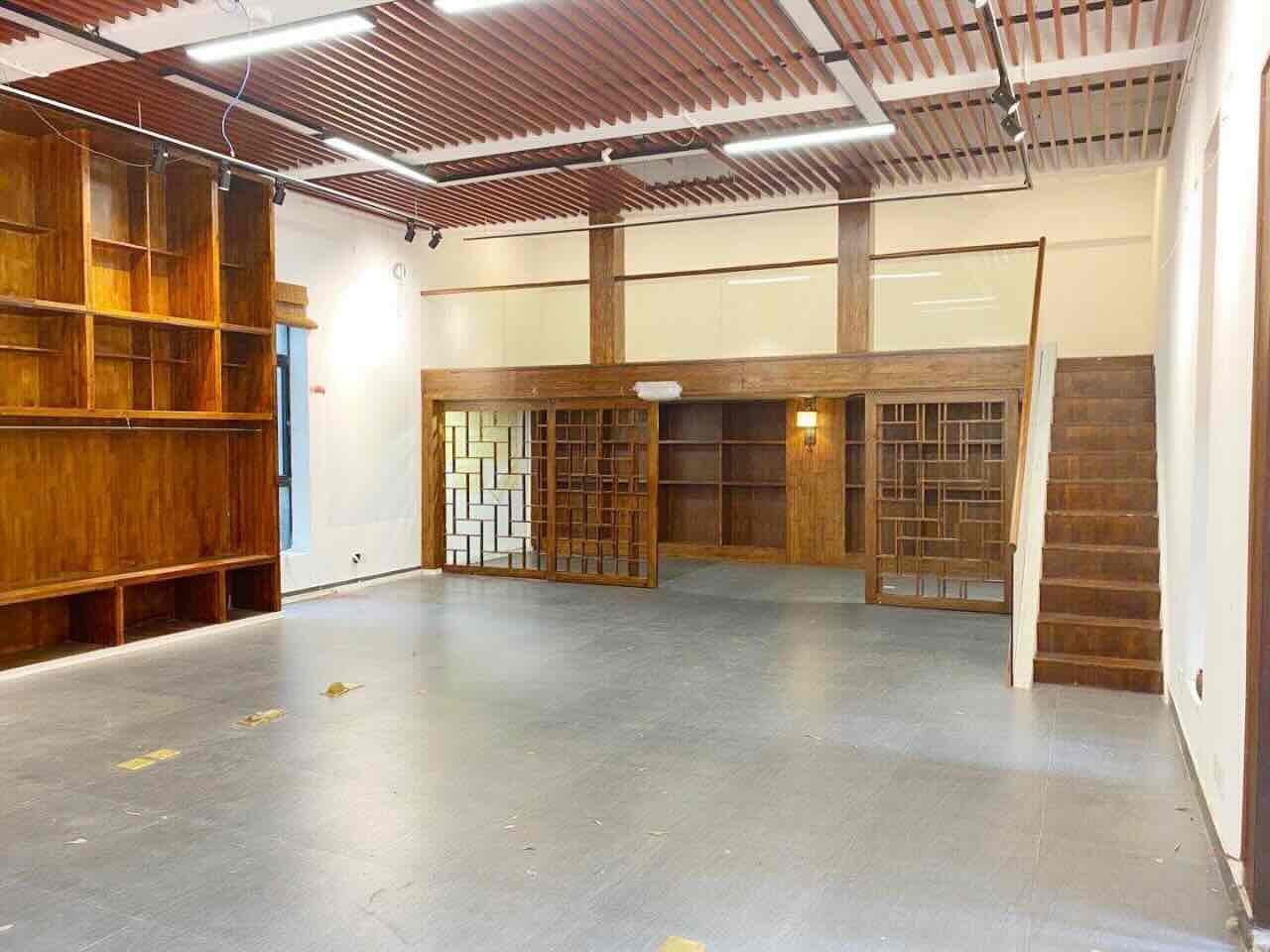 虹口 德必运动LOFT一期（创意基地） 116平米 简装修