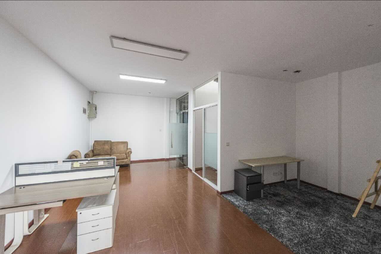 虹口 德必运动LOFT一期（创意基地） 83平米 精装修