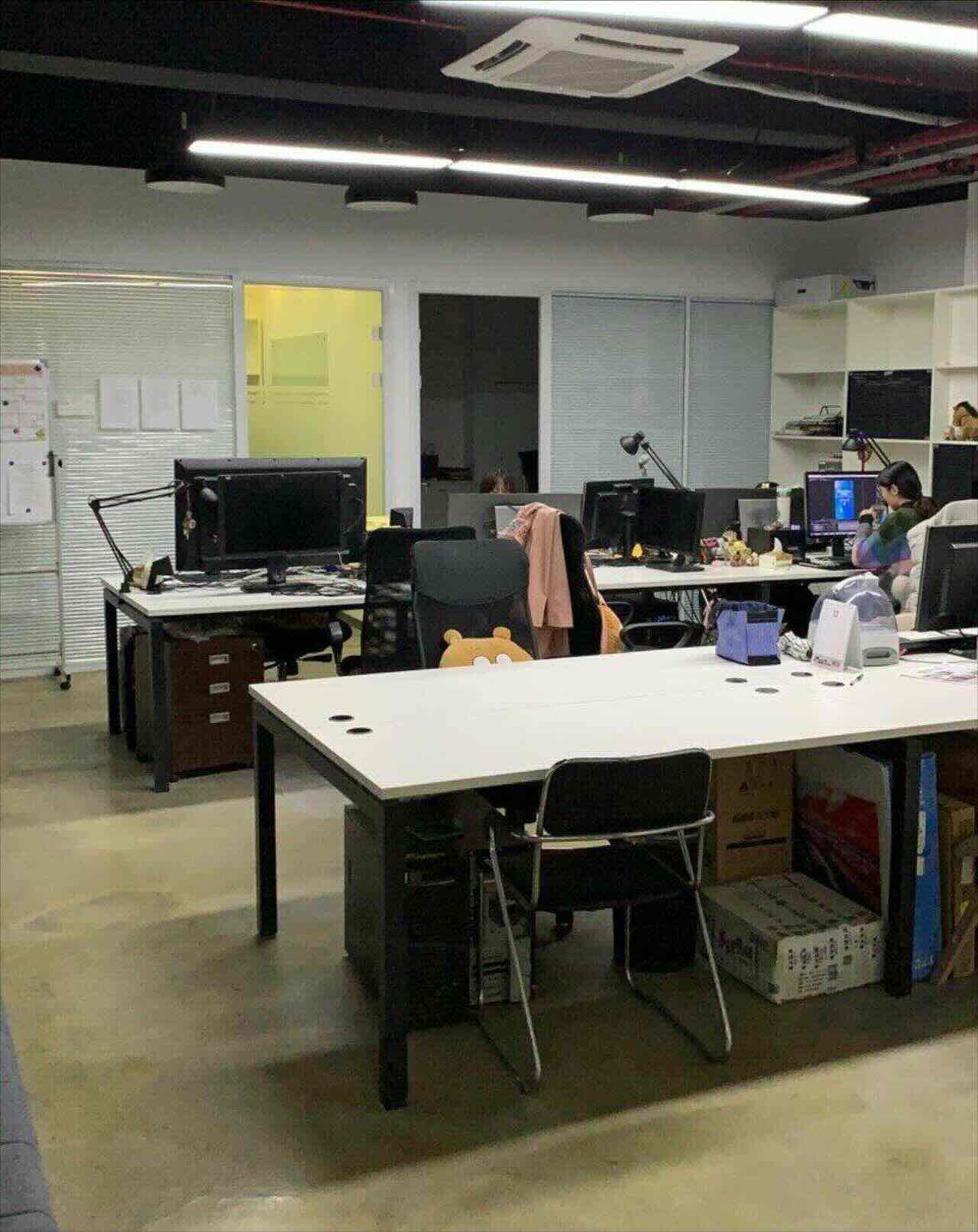 虹口 德必同心运动LOFT 159平米 精装修