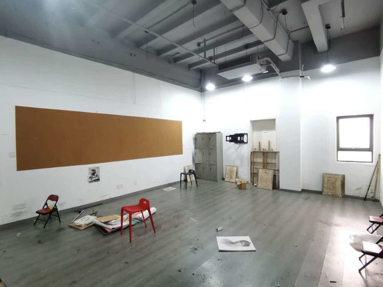 智慧桥创意产业园虹口 智慧桥创意产业园 320平米 简装修