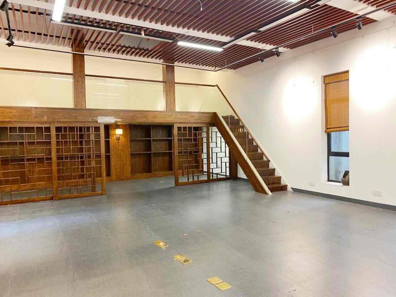 德必运动LOFT一期（创意基地）虹口 德必运动LOFT一期（创意基地） 116平米 简装修
