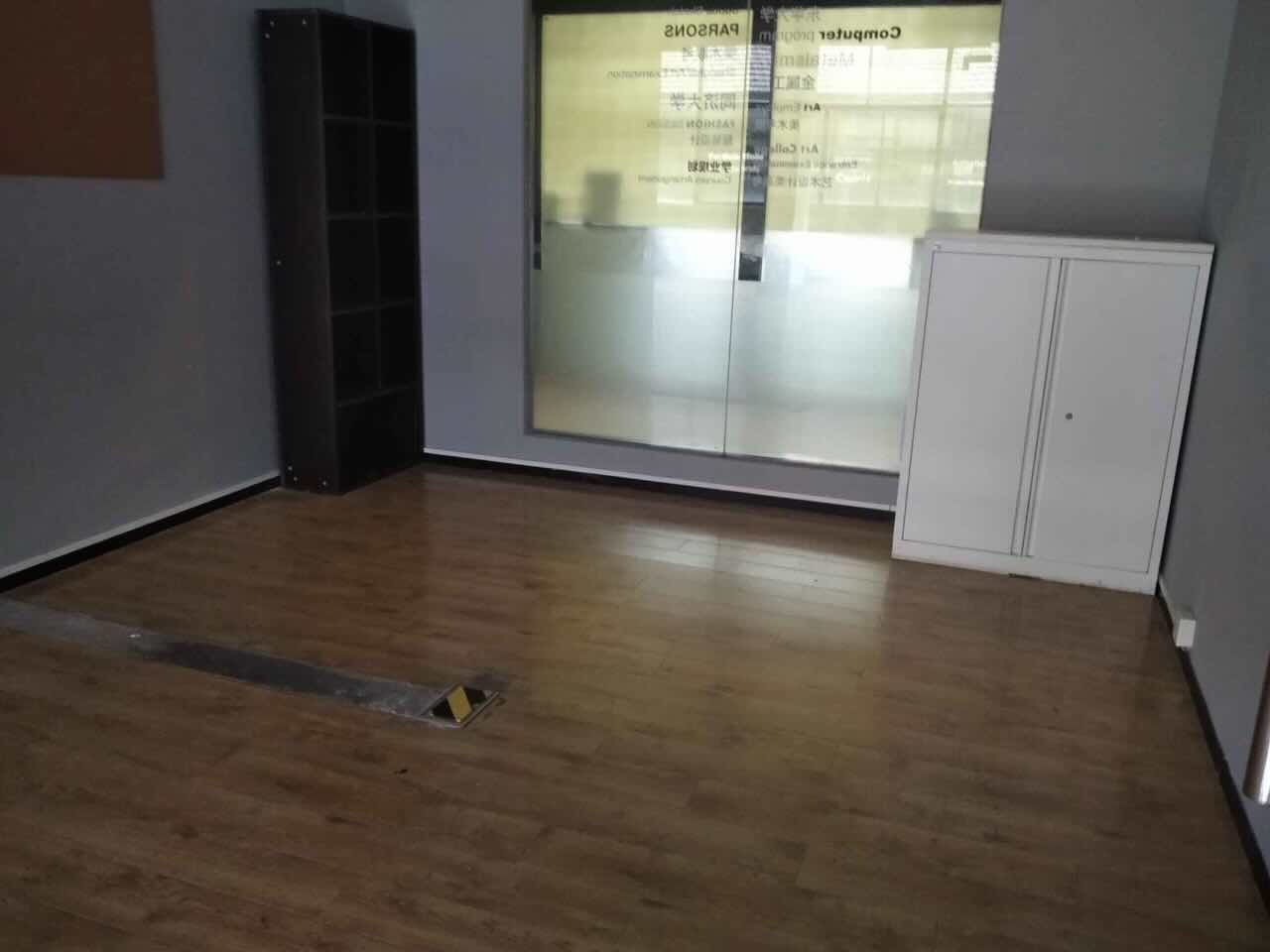 德必运动LOFT一期（创意基地）虹口 德必运动LOFT一期（创意基地） 292平米 中等装修