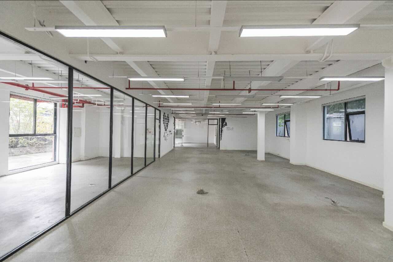 德必同心运动LOFT虹口 德必同心运动LOFT 393平米 中等装修