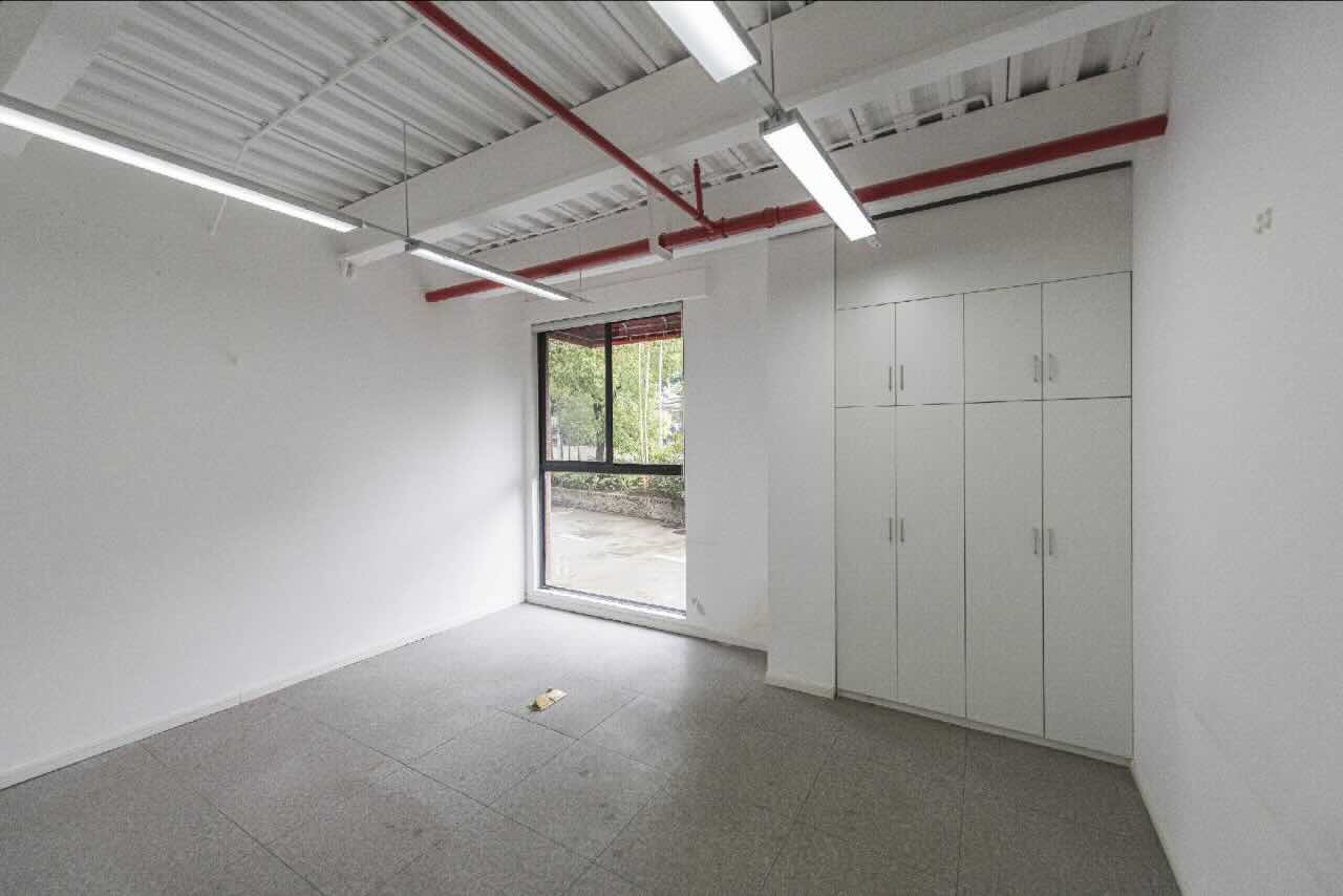 德必同心运动LOFT虹口 德必同心运动LOFT 393平米 中等装修
