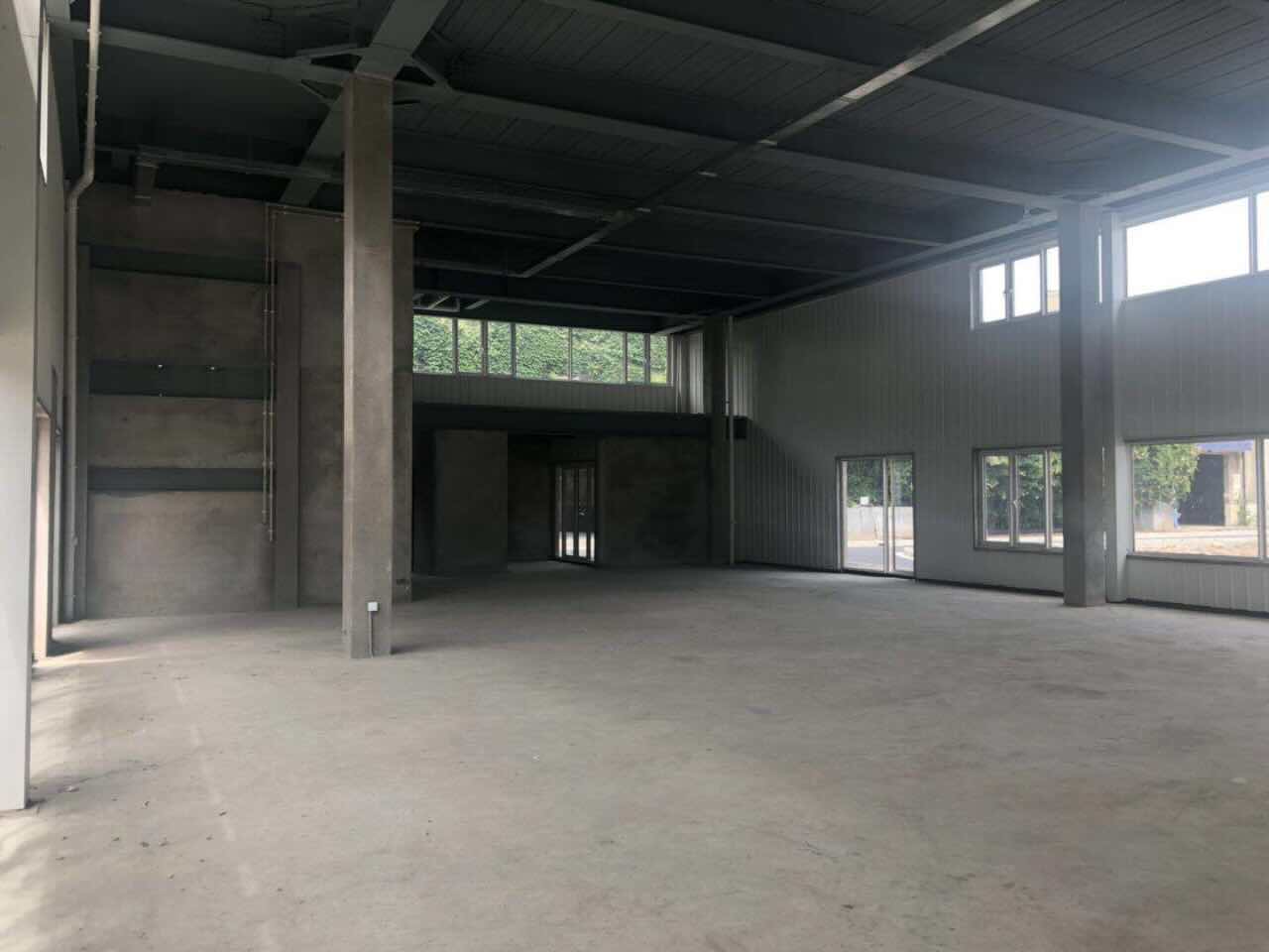 虹口新业坊创意商务园花园独栋出租，无柱空间带屋顶花园 得房率高至80.