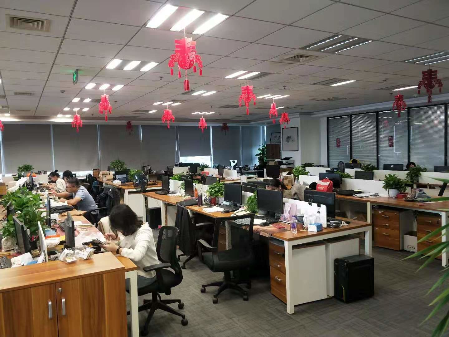 东方金融广场700平米办公室出租_7.10元/m²/天