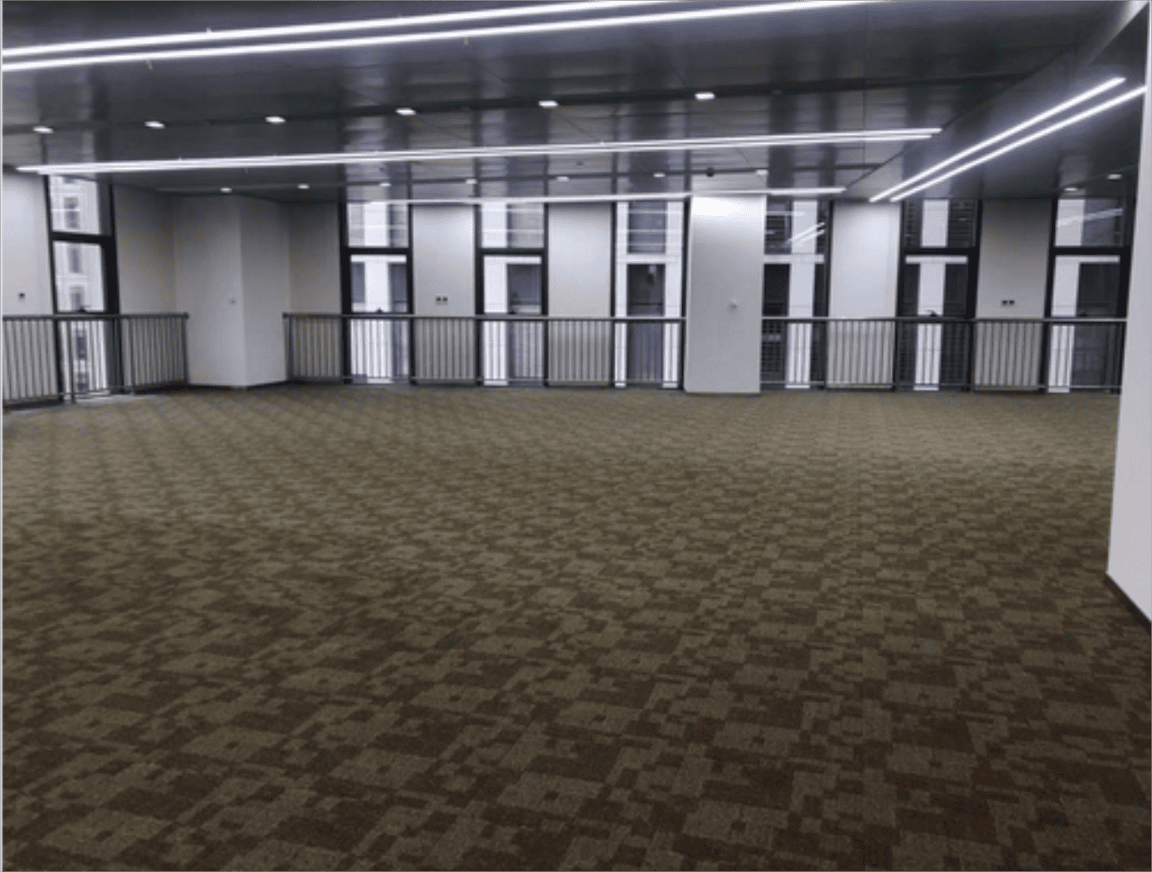 中铝大厦242平米办公室出租_6.89元/m²/天