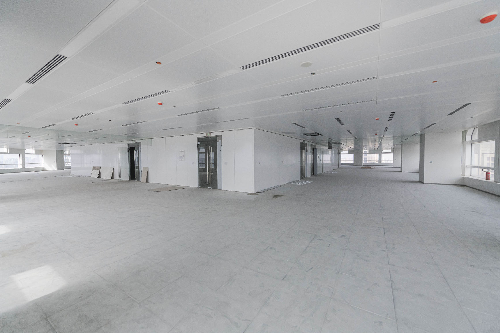 上海SK大厦　 上海SK大厦　世博地标建筑　360°江景　7号线地铁口