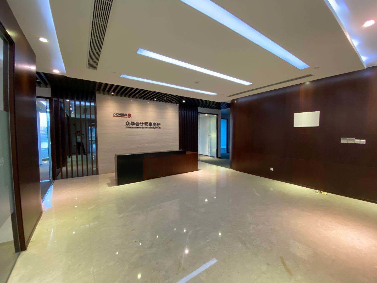 金外滩国际广场一线江景，金外滩国际广场，精装修，近外滩金融中心