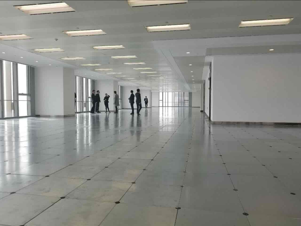 黄埔区外滩　金外滩国际广场　543平米　江景房　近BFC