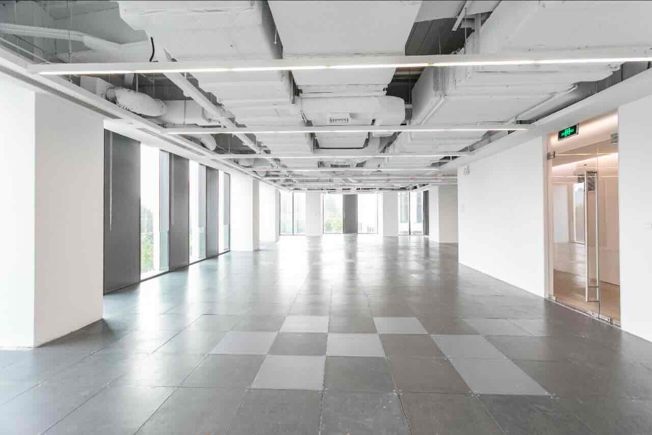 外滩SOHO429平米办公室出租_8.10元/m²/天
