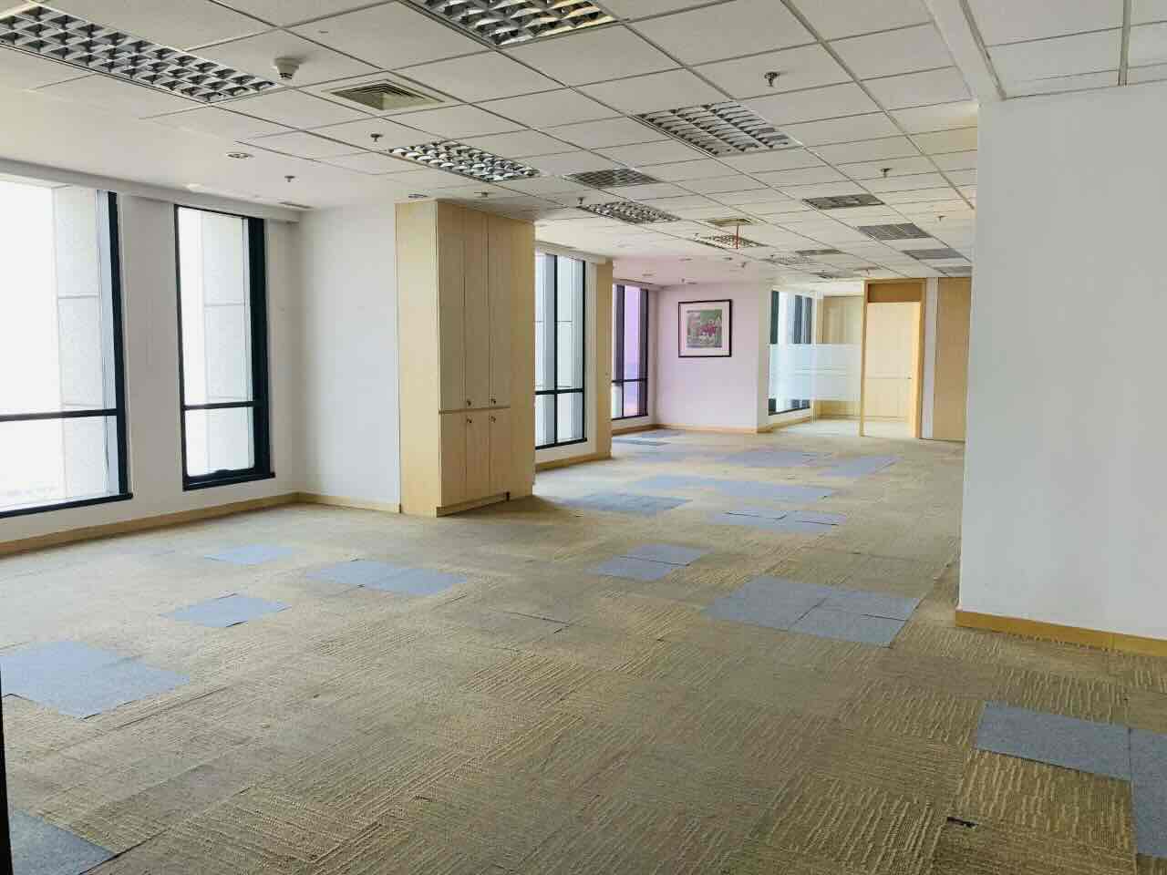 金光外滩中心黄浦外滩，外滩中心，265平精装修，看江景