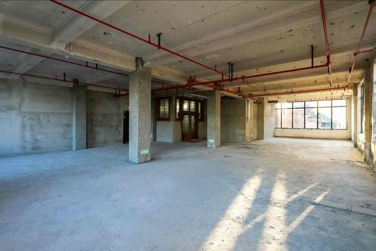 BAIwork 四川中路133号349平米办公室出租_11.89元/m²/天