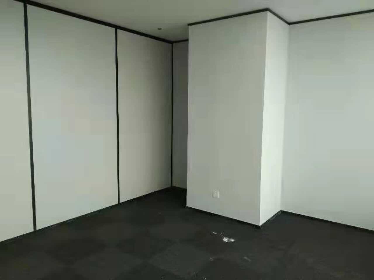 大宁音乐广场大宁音乐广场，236平，精装带家具，业主直租