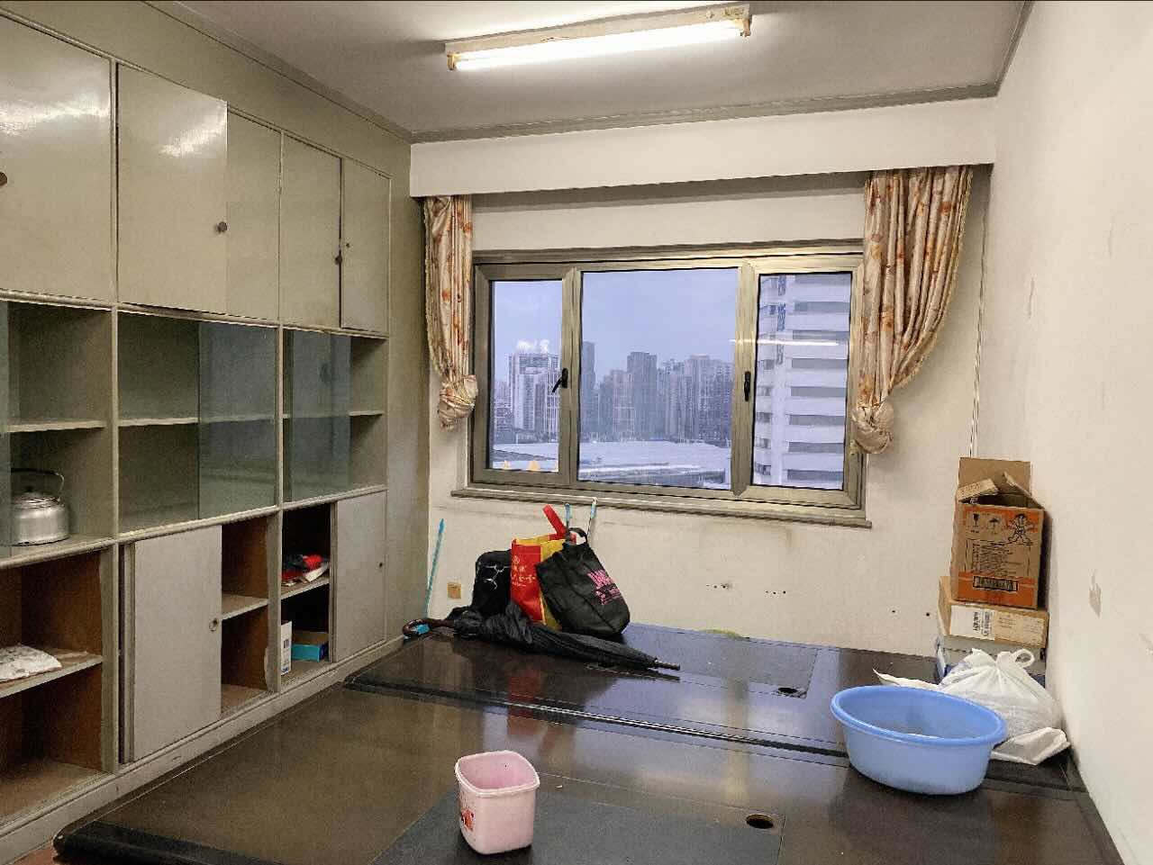 机电大厦新静安（闸北） 机电大厦 230平米 简装修
