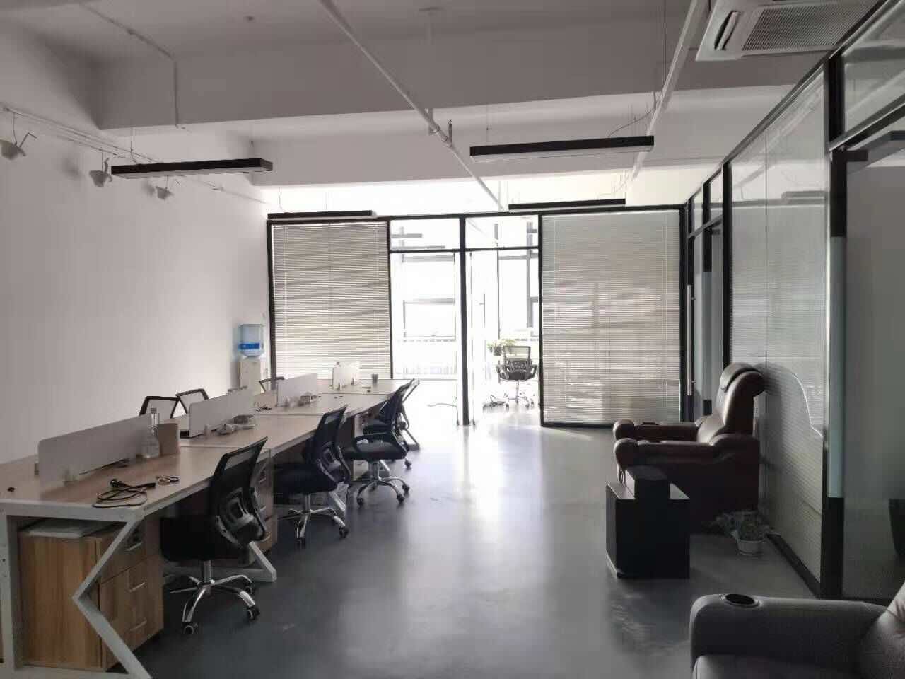 飞马旅51center 园区132平米办公室出租_2.70元/m²/天