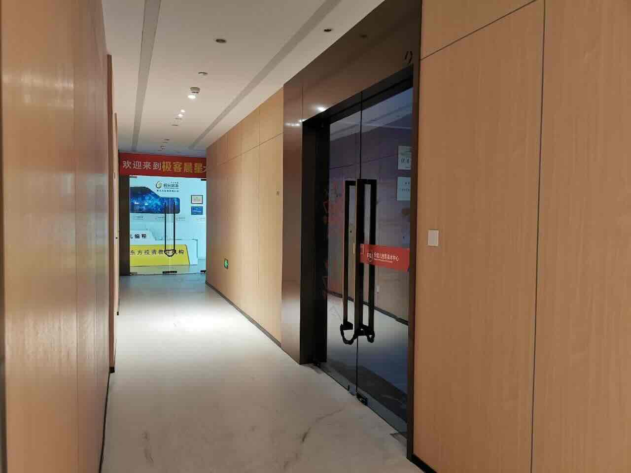 江程资产大厦335平米办公室出租_4.00元/m²/天