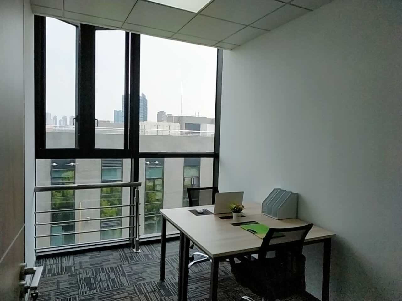 大宁中心广场新静安（闸北） 大宁中心广场 109平米 精装修