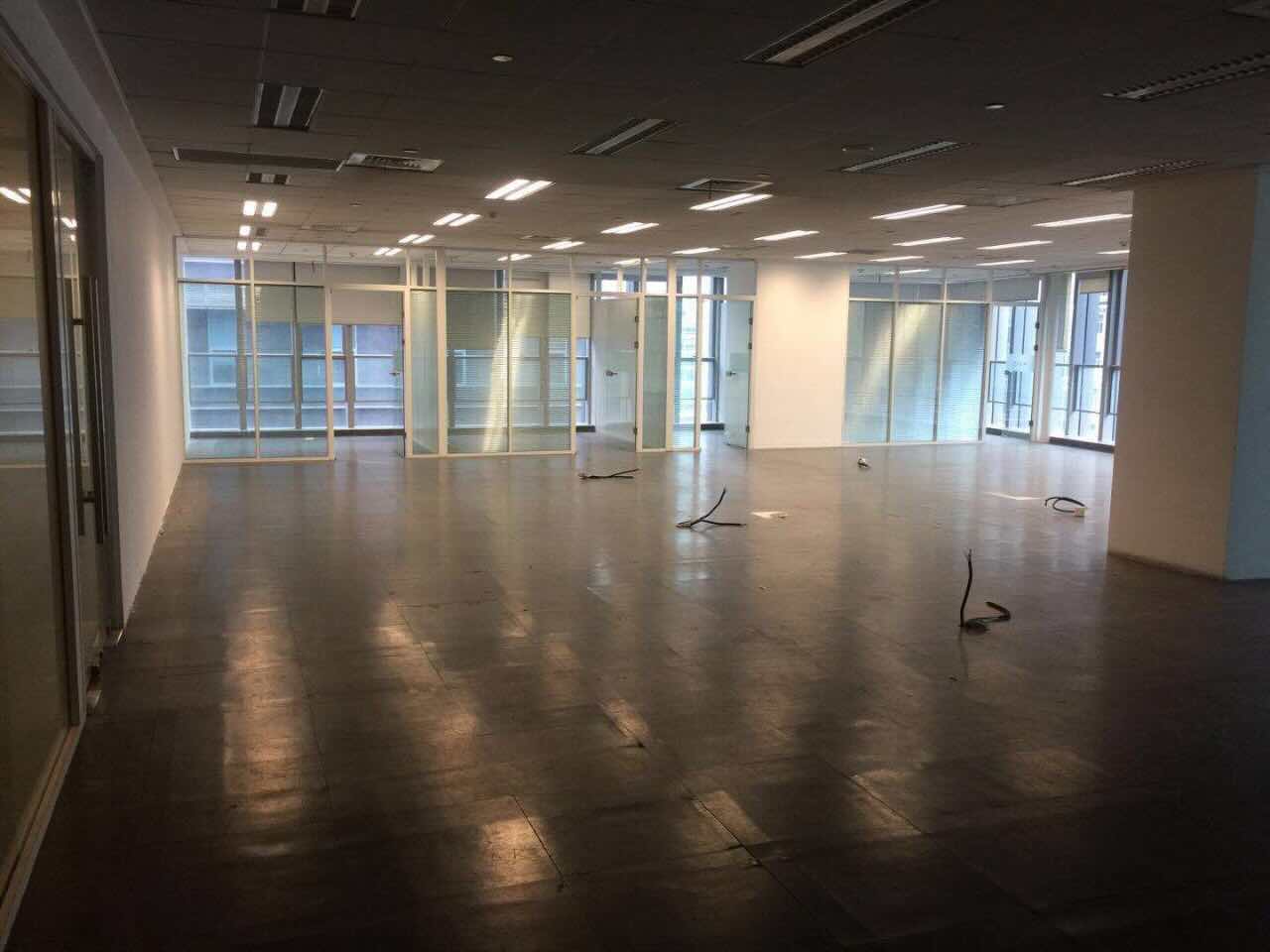 静安中港汇280平米办公室出租_6.10元/m²/天