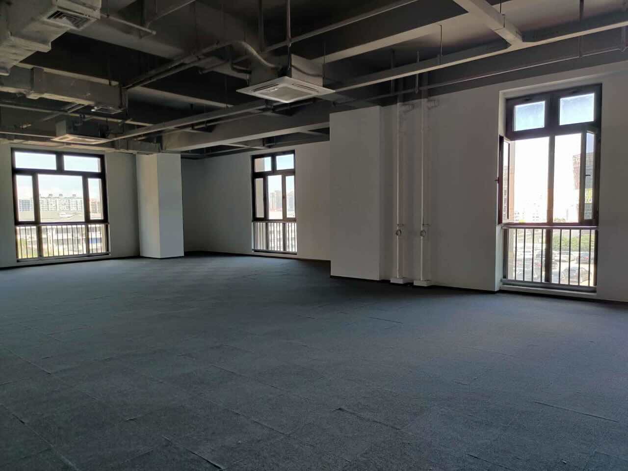 中建幸福空间210平米办公室出租_3.50元/m²/天