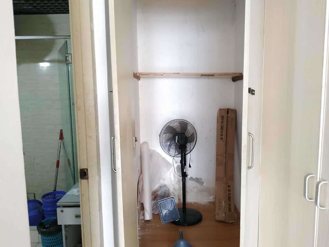 中房华东大厦新静安（闸北） 中房华东大厦 81平米 中等装修