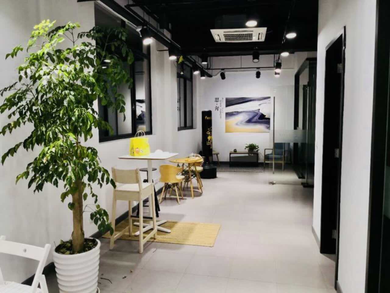 大宁德必易园新静安（闸北） 大宁德必易园 242平米 精装修